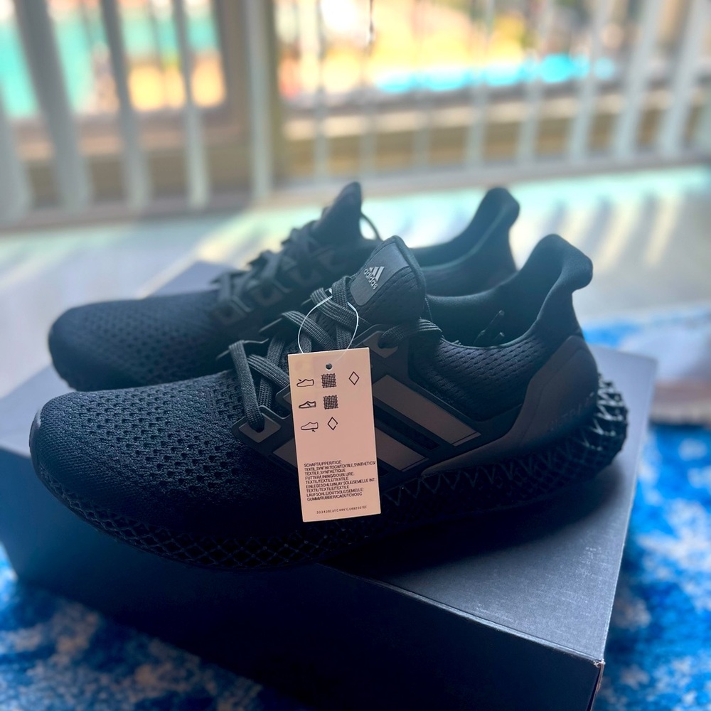 Ultra 4D Triple Black Adidas